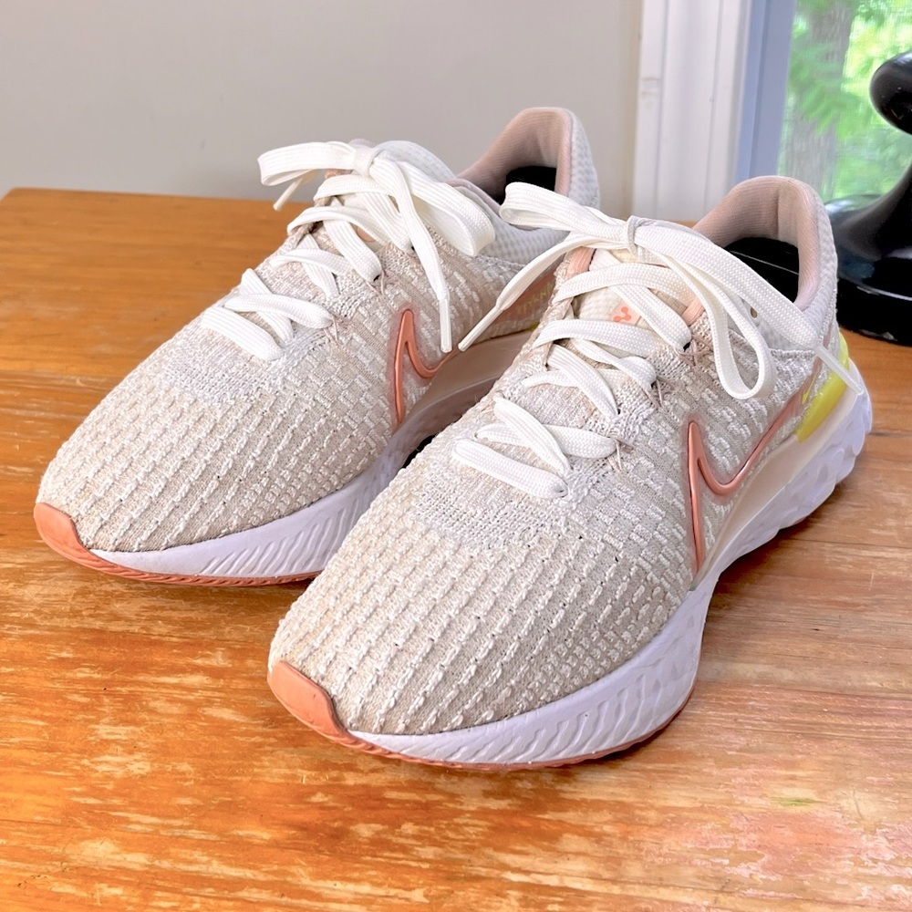 Nike React Infinity Run Flyknit 3 Running Shoes - image 2
